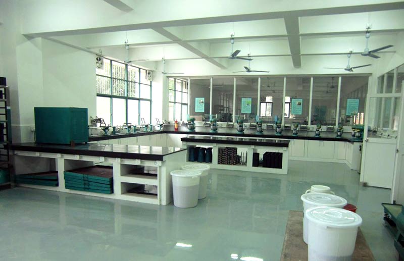 中鐵二十一局實(shí)驗(yàn)室(圖1)